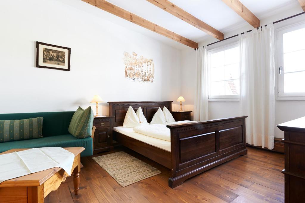 Hotelchen Doellacher Dorfwirtshaus Großkirchheim Oda fotoğraf