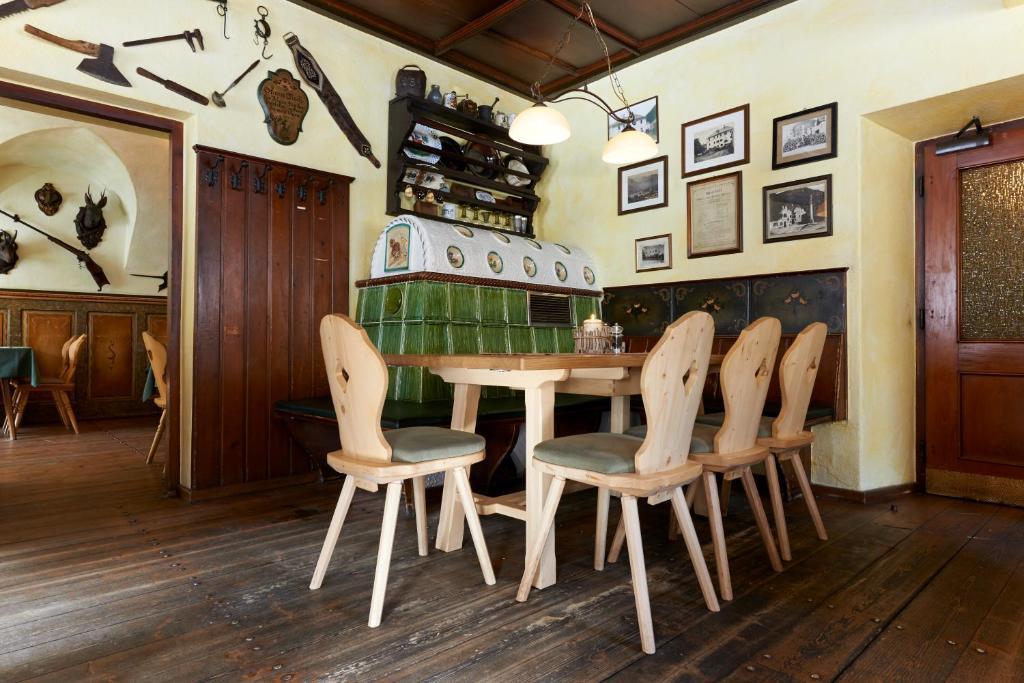 Hotelchen Doellacher Dorfwirtshaus Großkirchheim Dış mekan fotoğraf