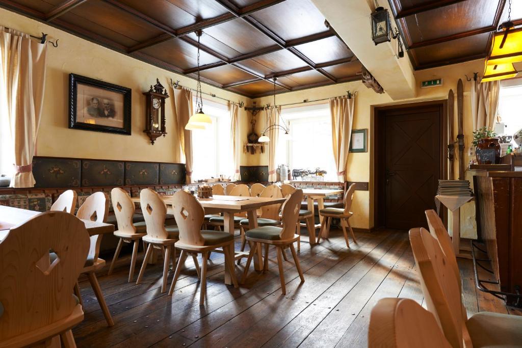 Hotelchen Doellacher Dorfwirtshaus Großkirchheim Oda fotoğraf